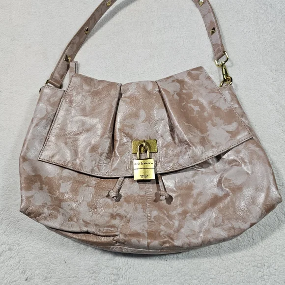 Sharif leather shoulder bag. - Picture 2 of 15